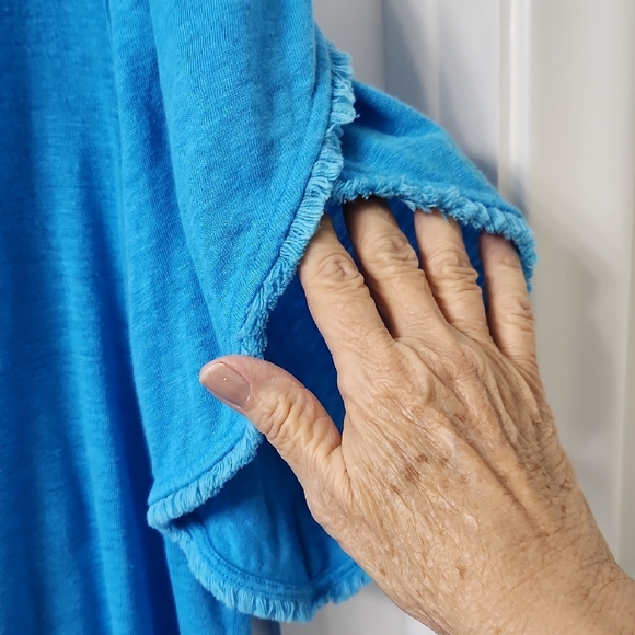 Chico's Bright Aqua Blue Flutter Sleeve Tunic - Picture 4 of 6